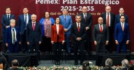 Moody's Ratings coloca las calificaciones de Pemex en revisión para mejora