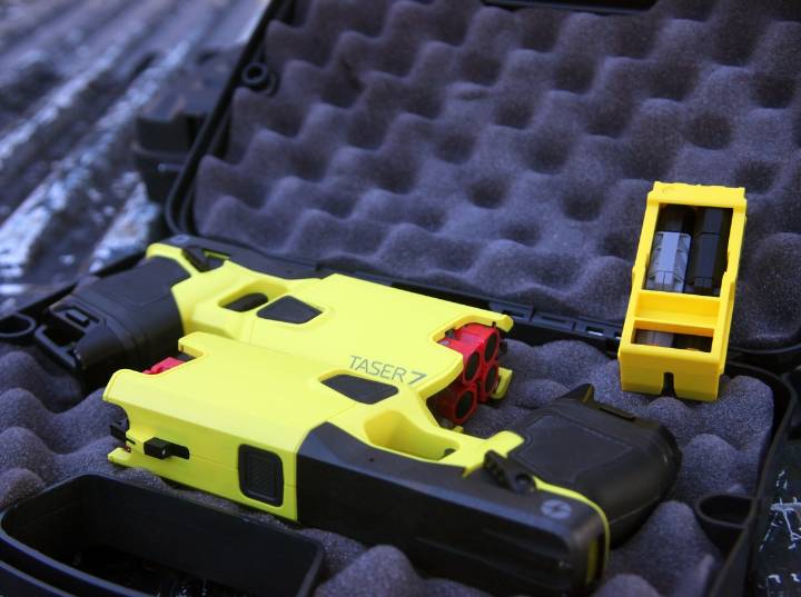 Pistolas Taser: Seguridad confirmó cuándo los preventores de Ciudad podrán utilizarlas