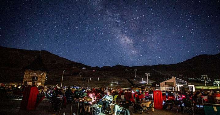 Sierra Nevada habilita un telecabina para disfrutar las dos noches de las Perseidas en Granada