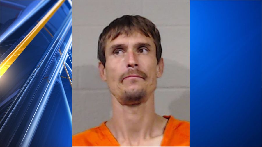 Man pleads guilty to kidnapping 13