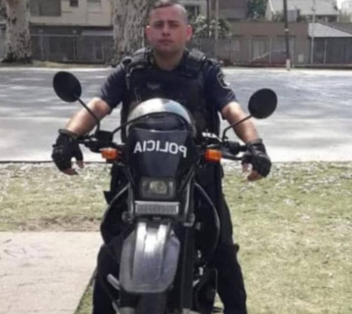 Murió un policía que había sido baleado durante una persecución y tiroteo en Lanús