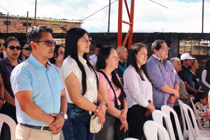 TIMBÍO ESTRENA ALCANTARILLADO 