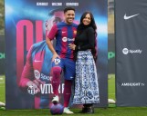 «No es pequeño, es muy grande»: Filtran conversaciones íntimas de famoso futbolista demandado por su exesposa