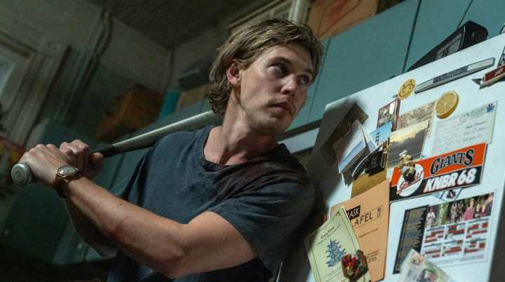 Caught Stealing Review: Austin Butler Brings Movie Star Charisma To This Fun Crime Caper