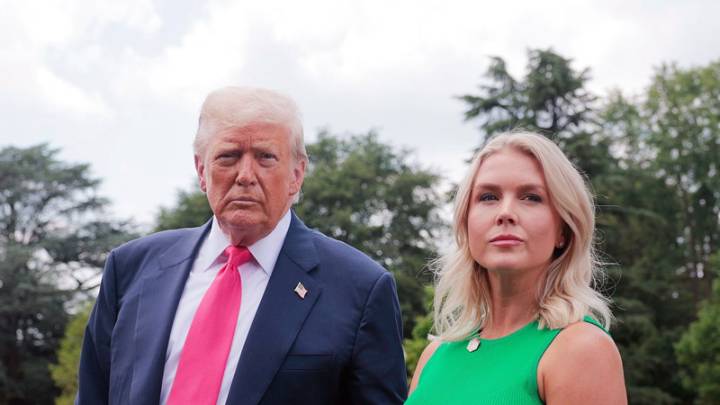 “Those Lips, That Face”: Trump’s Compliment to White House Secretary Stirs Controversy
