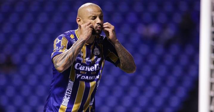 Joao Pedro hunde a Puebla en el Apertura 2025 de Liga MX