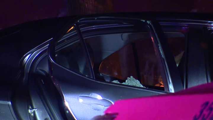 Philly weekend shooting: 2 shot as police search for suspect
