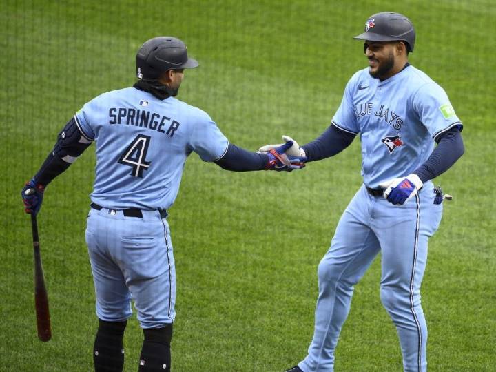 Blue Jays expecting Bieber, Springer soon, but don't hold breath on Santander