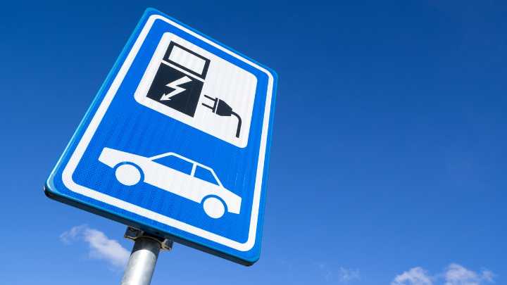 El coche eléctrico no arranca ni a tiros