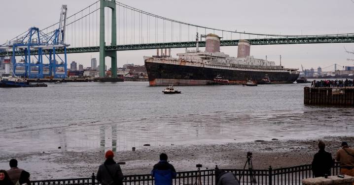 Judge throws out lawsuit aimed to prevent sinking of SS United States