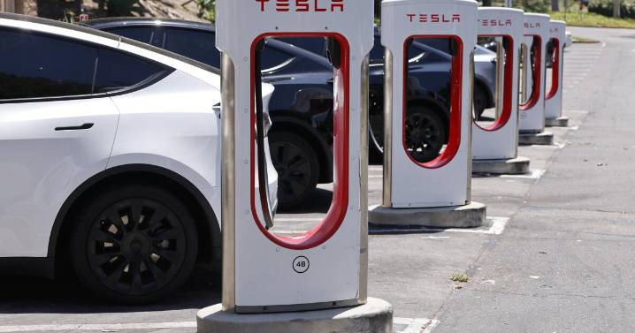 Trump's EPA puts California in its crosshairs with its proposed car rules