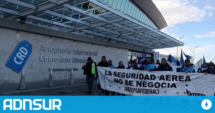 17:12 Paro de controladores aéreos: cronograma de las medidas de fuerza que afectarán a los vuelos