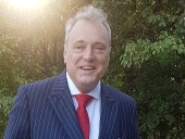 Toronto lawyer suspended for allegedly ignoring court order