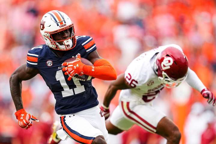 Auburn wide receiver Malcolm Simmons seeks youthful offender status in domestic assault case