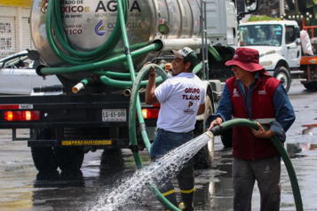 Atienden más de 1,200 servidores públicos zonas afectadas por lluvias en Nezahualcóyotl