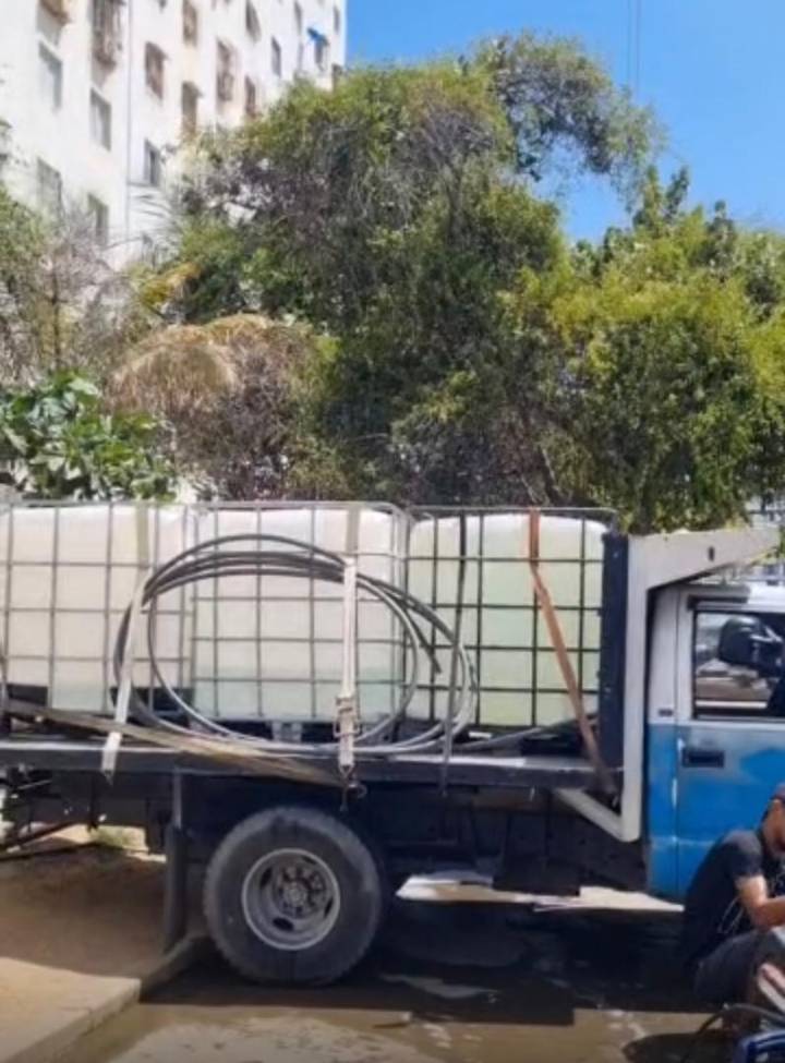 Sin agua vecinos de la Oppp 26