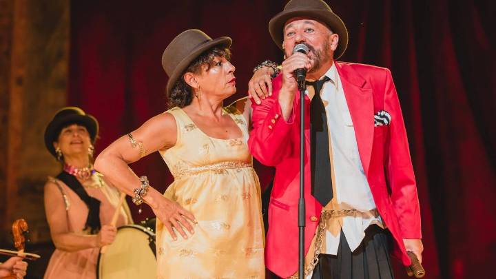 De Roma a Mérida: La comedia alocada de 'Los Hermanos'
