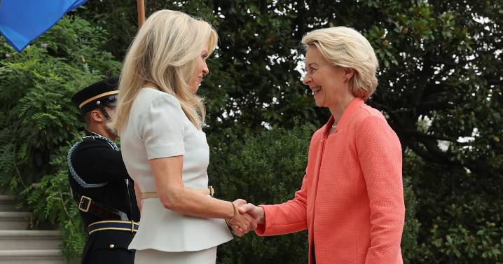 Trump Snubs Greatest Allies With Greeting From Fox News Host