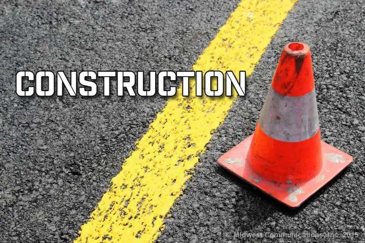 ISP says portion of I-74 in McLean County is closed due to road work