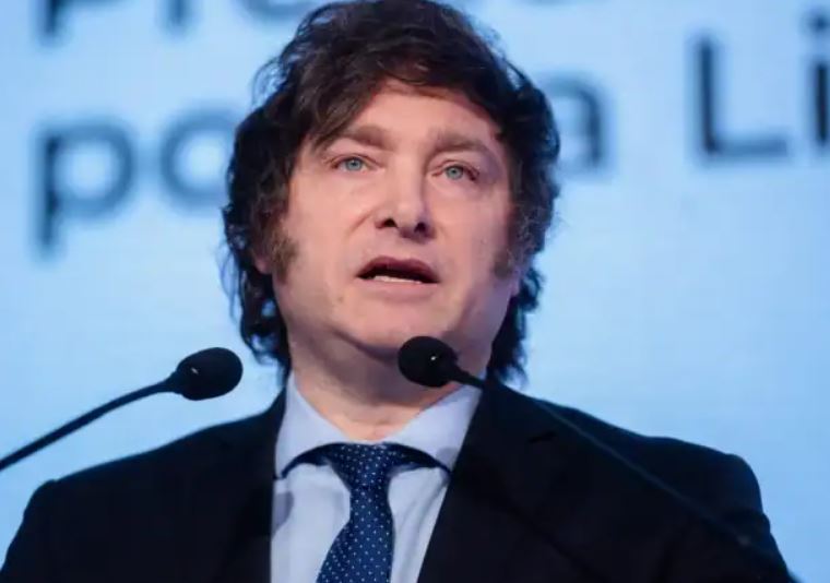 La confianza en el Gobierno cayó 13,6%, es el peor registro desde que asumió Javier Milei