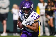 Ravens Signing RB Myles Gaskin
