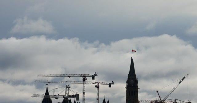 Federal government posts $3.3 billion deficit from April to June