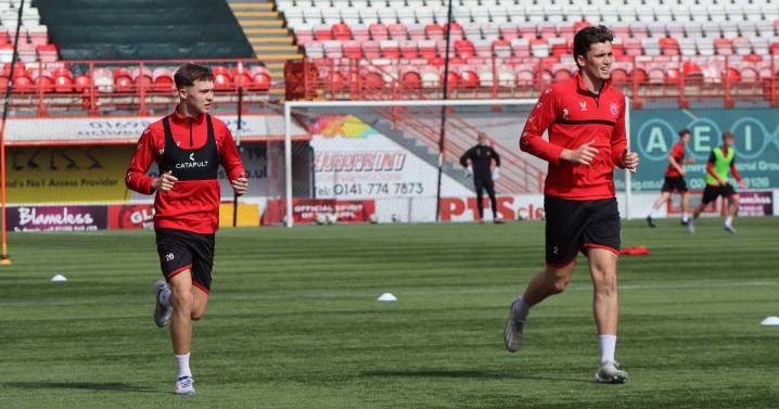 Hamilton Accies boss delighted to see defensive duo back as he offers Charlie Telfer update