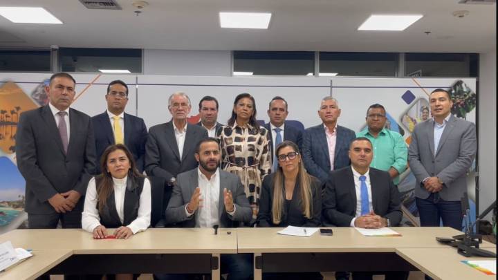 Grave advertencia de los gobernadores del país por decisiones del Gobierno Petro: “Se está asfixiando a las regiones”