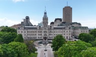 Quebec MNAs receive nearly $10,000 salary increase
