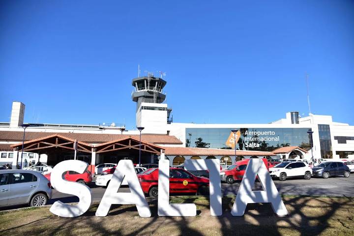Paro de controladores: Estos son los 10 vuelos que se cancelaron para este martes