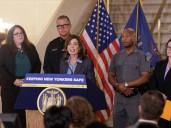 "Planificar su viaje con anticipación": la medida que firmó Kathy Hochul en Nueva York por el feriado de Labor Day