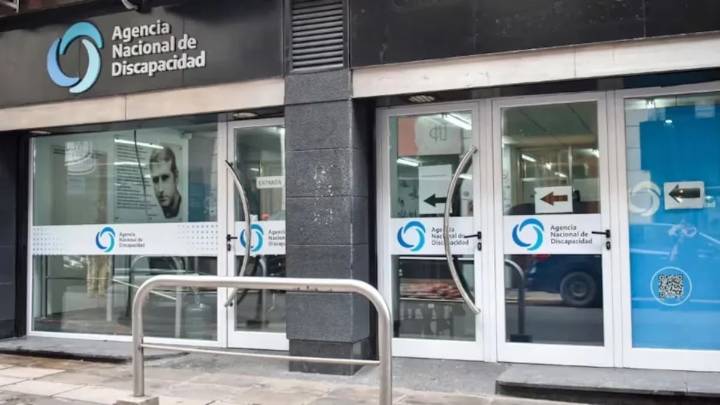Nuevos allanamientos a la sede de Andis y la Droguería Suizo Argentina El juez federal Sebastián Casanello pidió el procedimiento luego de recibir más de 50 grabaciones atribuidas a Diego Spagnuolo, e