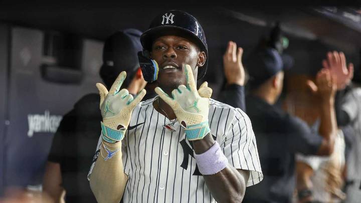 Yankees’ Jazz Chisholm Jr. has epic bat drop after setting HR career
