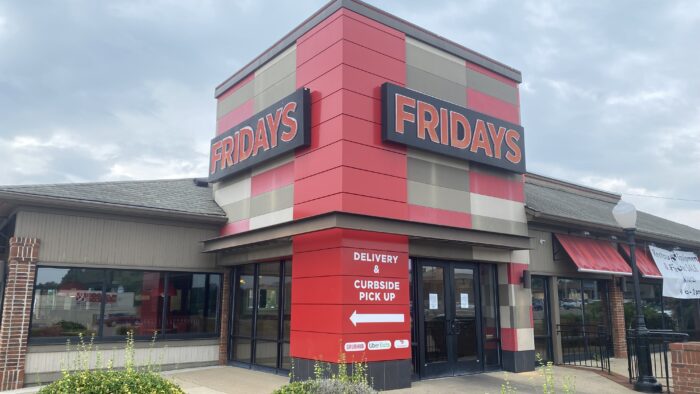 Long-running TGI Fridays closes on Broad; building leased to 'sizzling' new tenant