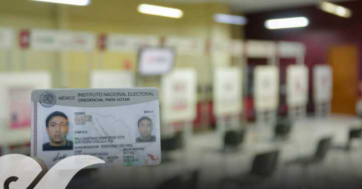 Casi 95 mil poblanos en el extranjero cuentan con credencial de elector