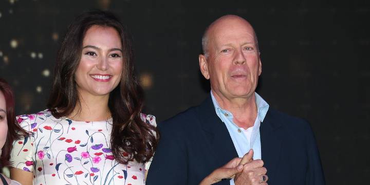 La actriz Emma Heming (47), sobre el estado actual de Bruce Willis (70): "No necesito que sepa que soy su esposa, que nos casamos ese día, y esto es lo que importa"