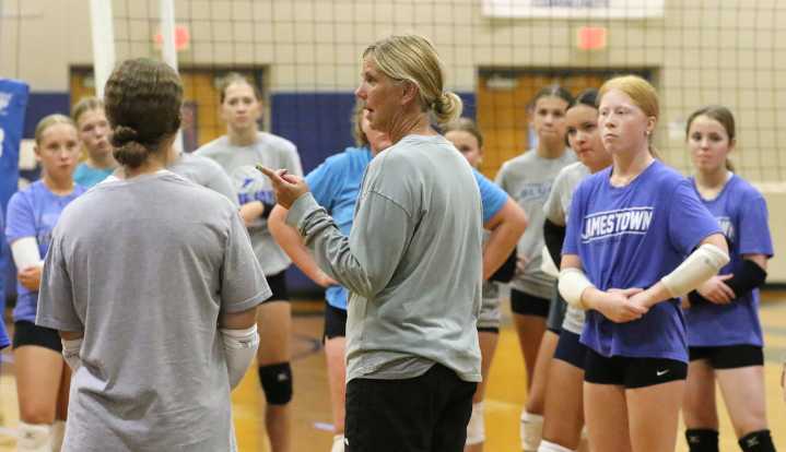 Blue Jay volleyball returns 11, newcomers catching attention