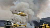 La piscina municipal repleta de niños, una “explosión” junto a ella y “olor a gasolina”: así se originó el gran incendio de Ibias, "el que más preocupa" en Asturias
