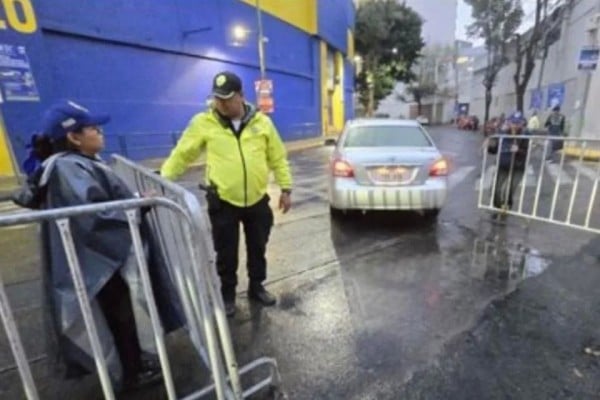 Responde América a Alcaldía y acusa a la Policía capitalina