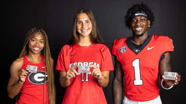 Georgia Bulldogs chowing down on free Chipotle this season. Here's why
