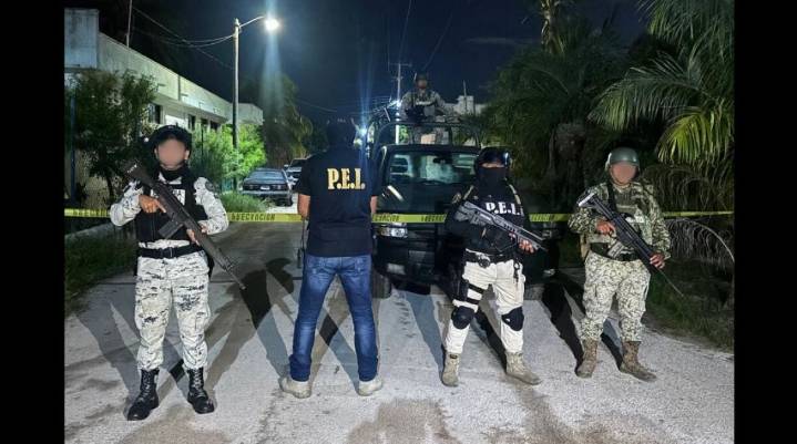 Decomisan narcóticos y detienen a tres en cateos en Dzilam de Bravo, Yucatán