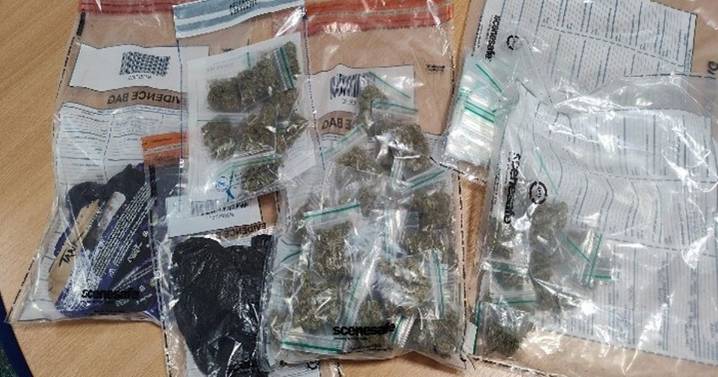 Three men arrested after cocaine, cannabis and £6,000 of cash seized