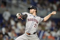 Astros' Josh Hader sidelined with shoulder discomfort, tests pending