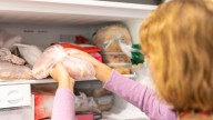¿Qué alimentos se pueden congelar y cuáles no?, ¿puedo meter un táper caliente en la nevera?