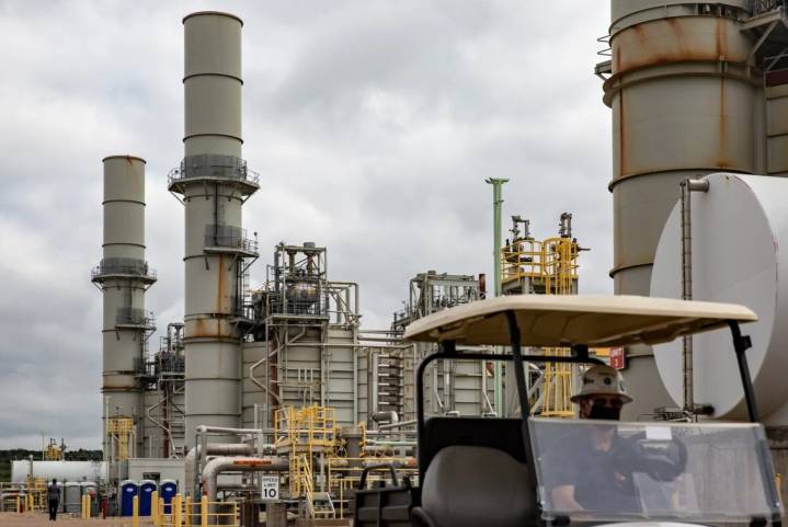 Texas’ $7.2 billion loan program for gas power plants has approved two projects in two years