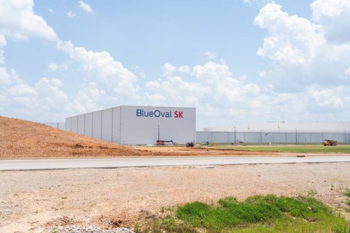 BlueOval SK challenging the UAW's 11-vote victory among workers at Kentucky EV battery plant