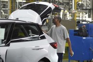 US producer prices surge in July as Trump tariffs push costs higher