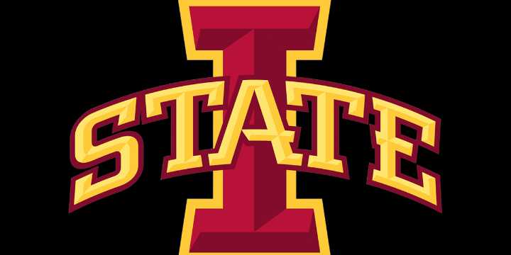 Gov. Reynolds to attend Iowa State game in Ireland