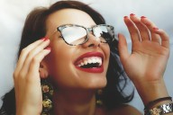 The architectural allure: How browline glasses define modern professional style