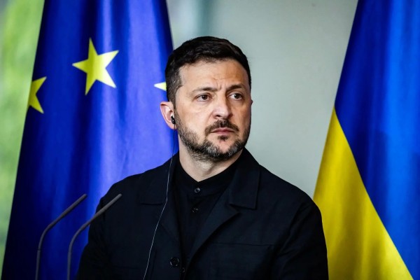 Advierte Zelensky que Ucrania no cederá territorio a Rusia